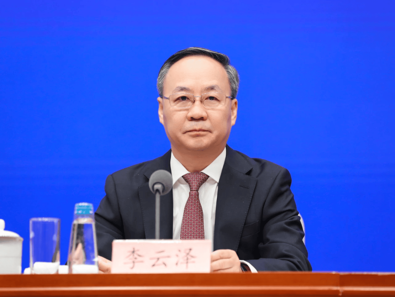 金融监管总局、国家发展改革委召开会议 动员部署支持小微企业融资协调工作机制有关工作