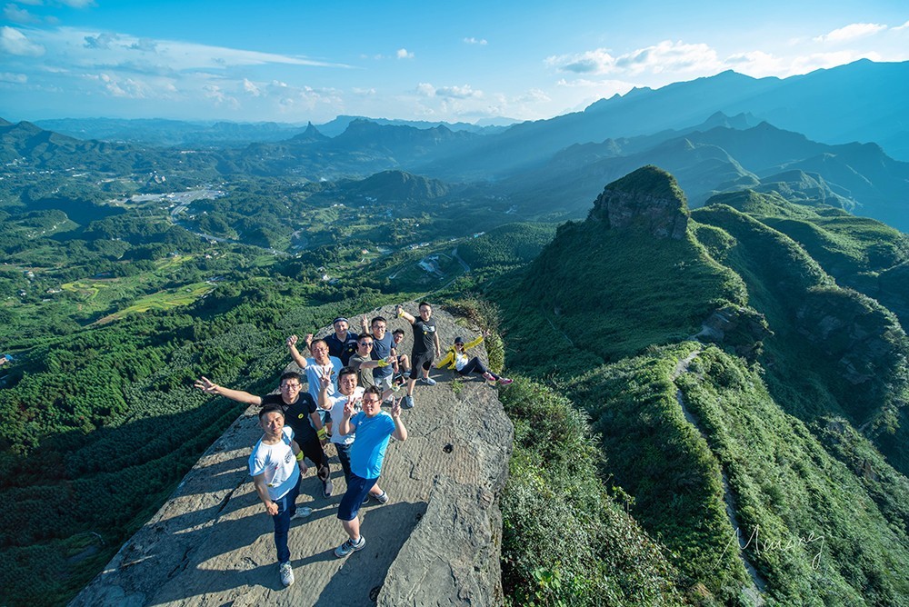 三夫户外：公司目前没有收购其他户外旅游企业的计划