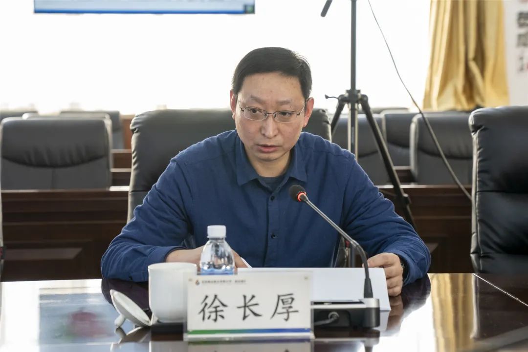 兖矿能源获得发明专利授权：“一种矿用管道运输安装车的定位系统及方法”