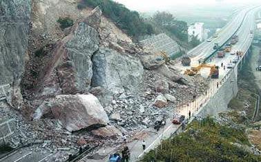 铁建重工获得发明专利授权：“揭示岩体大变形地应力作用机理的测试系统及其测试方法”