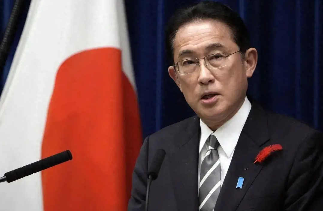 《保险机构适老服务规范》正式发布；日本央行副行长暗示将继续加息丨金融早参