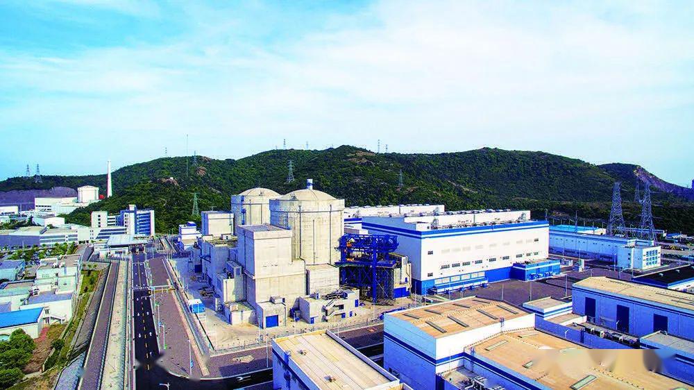 科华数据获得实用新型专利授权：“一种核电站用开关防误触组件及核电站用机柜门板”