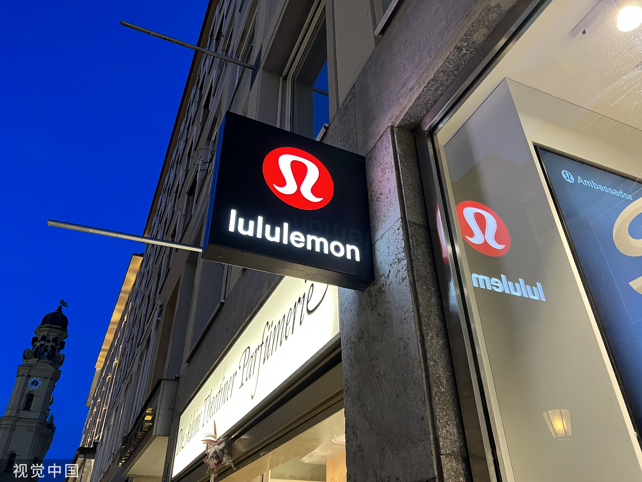 lululemon二季度营收25亿美元 中国大陆营收增长25%