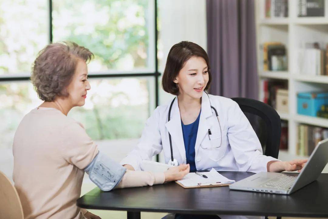 中邮保险副总经理、技术总监潘高峰：科技向善、服务为民 以温暖理赔守护人民美好生活