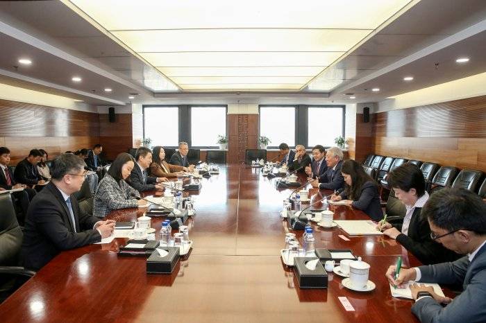 凌激副部长兼国际贸易谈判副代表会见西班牙经济、贸易与企业部贸易国务秘书洛佩兹