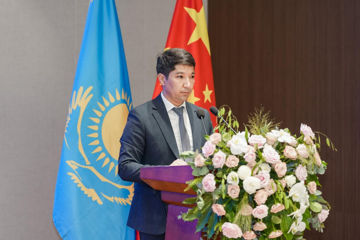 阿经济部、SOCAR与英国石油公司签署谅解备忘录